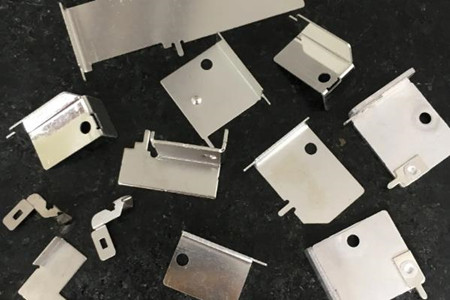 五金彈片的價格貴嗎？